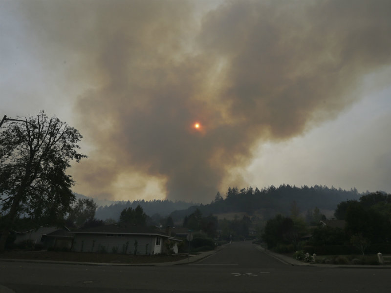 Smoke From Canadian Wildfires Creates Health Crisis In US And Canada Smoke From Canadian Wildfires Creates Health Crisis In US And Canada