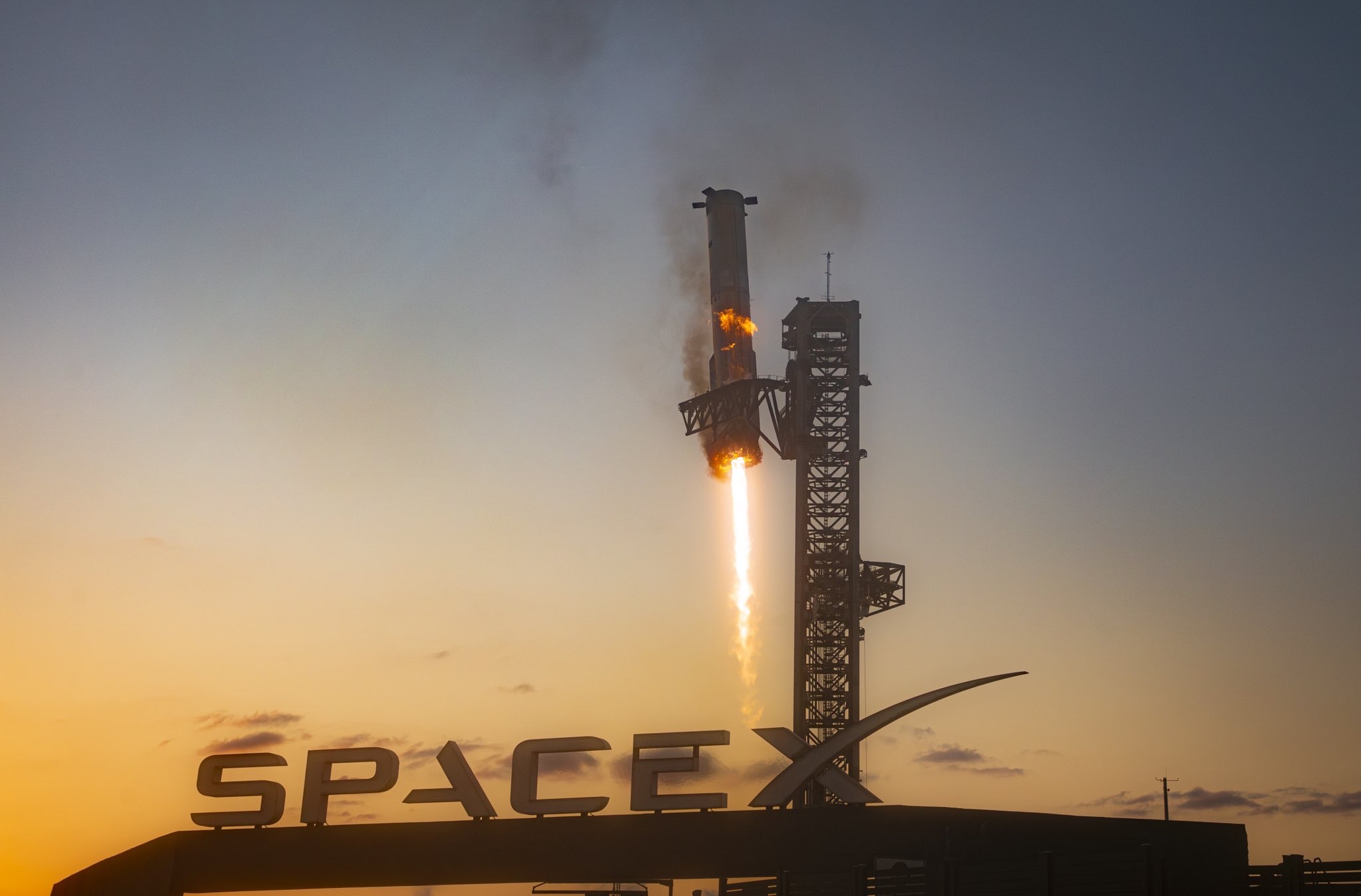 SpaceX Starship Flight 9: Launch Approved, FAA Implements Safety Measures SpaceX Starship Flight 9: Launch Approved, FAA Implements Safety Measures