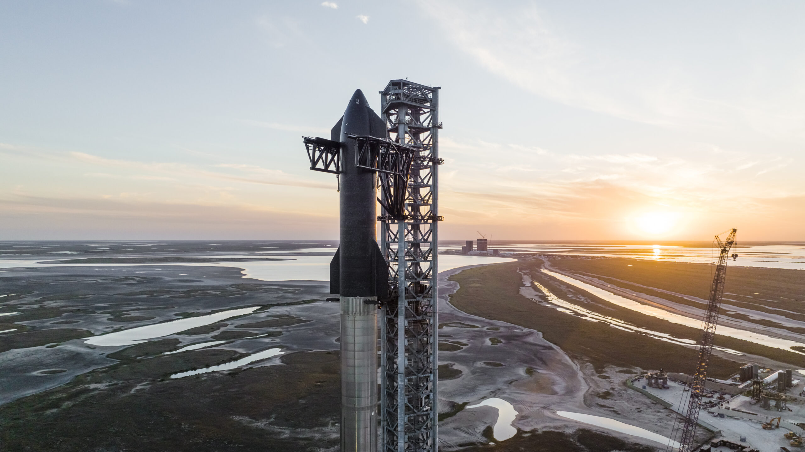 SpaceX's Starship Flight 9: Launch Clearance Granted Amidst FAA Safety Concerns SpaceX's Starship Flight 9: Launch Clearance Granted Amidst FAA Safety Concerns