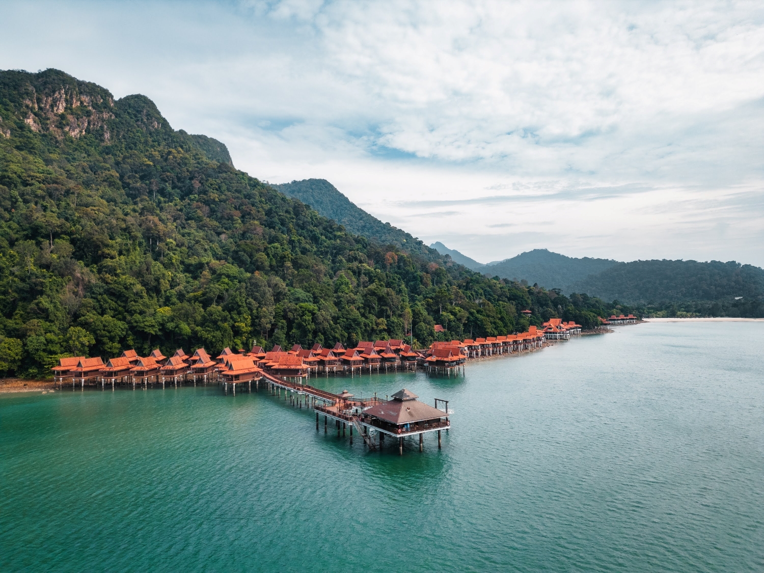 Spring Hotel Deals: Up To 30% Off Luxurious Stays