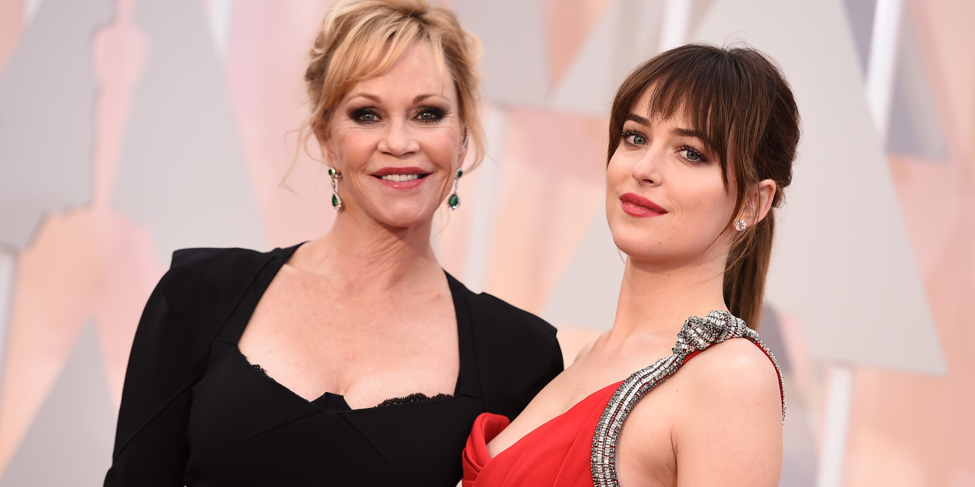 Spring Style Inspiration: Dakota Johnson And Melanie Griffith's Matching Outfits Spring Style Inspiration: Dakota Johnson And Melanie Griffith's Matching Outfits