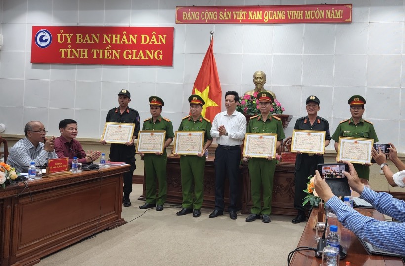 Sự Thật Về Lời Khai Bảo Mẫu Đánh Trẻ Ở Tiền Giang Sự Thật Về Lời Khai Bảo Mẫu Đánh Trẻ Ở Tiền Giang