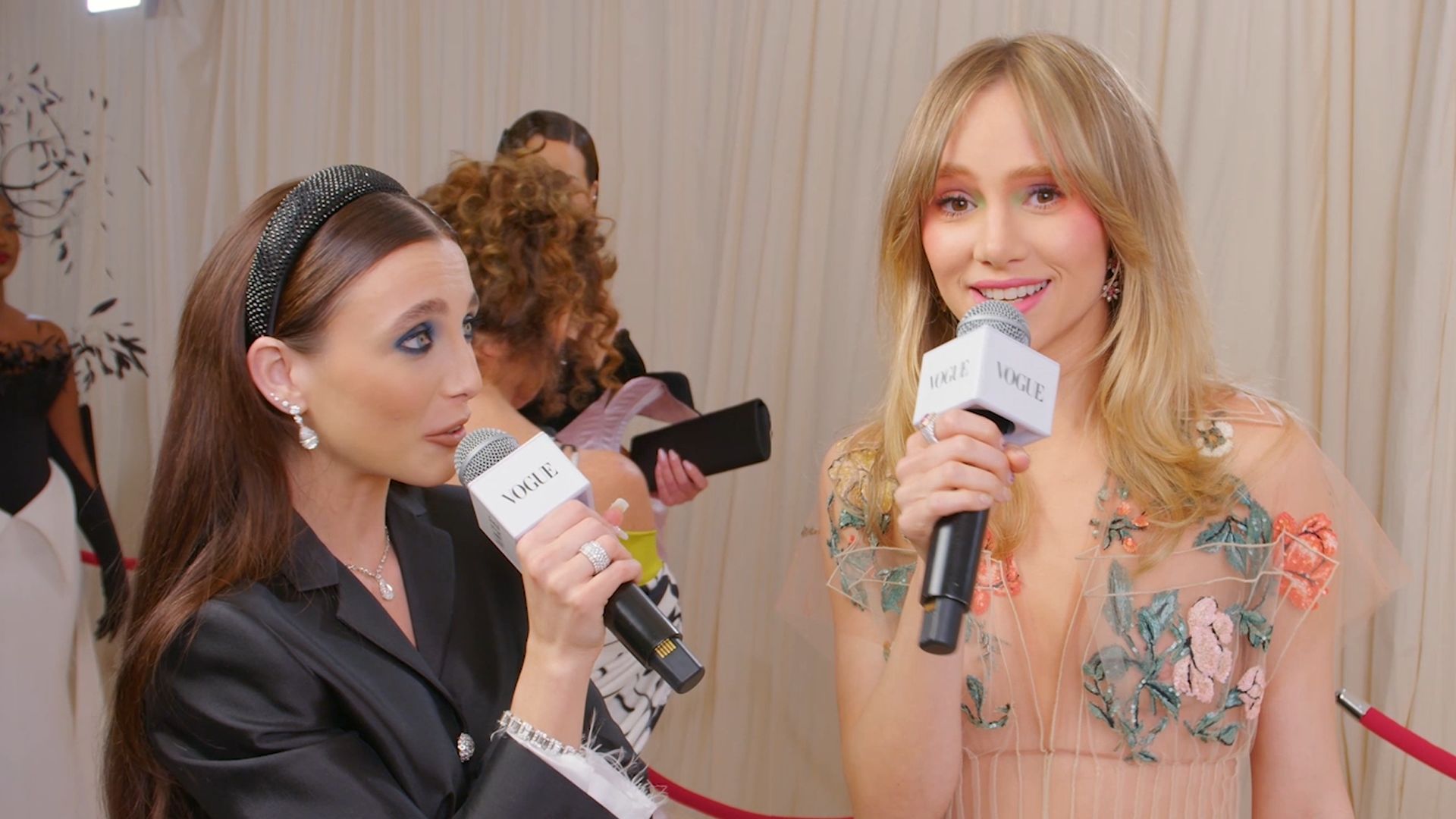 Suki Waterhouse's Full-Circle Met Gala Fashion Moment