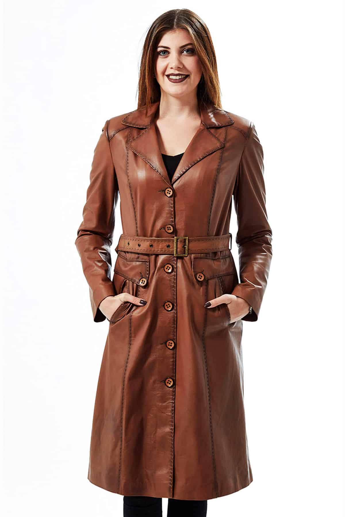 Suki Waterhouse's Leather Trench Coat: A New York Fashion Statement Suki Waterhouse's Leather Trench Coat: A New York Fashion Statement