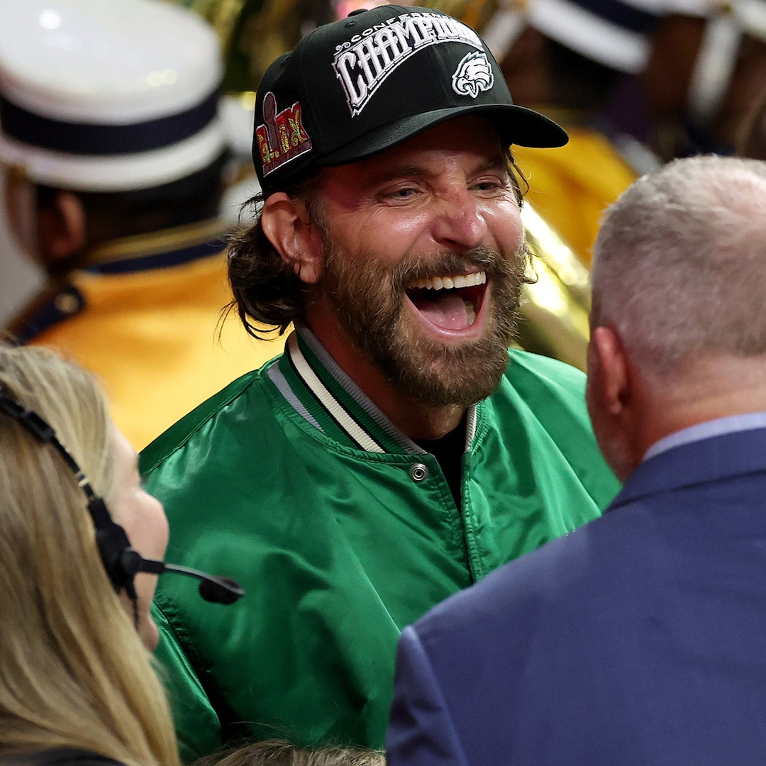 Super Bowl 2025: Bradley Cooper And Daughter Lea's Adorable Matching Outfits Super Bowl 2025: Bradley Cooper And Daughter Lea's Adorable Matching Outfits