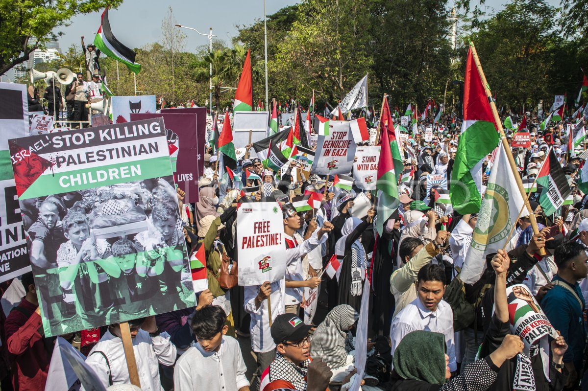 Survei Median: Dukungan Kuat Rakyat Indonesia Untuk Kedaulatan Palestina Survei Median: Dukungan Kuat Rakyat Indonesia Untuk Kedaulatan Palestina