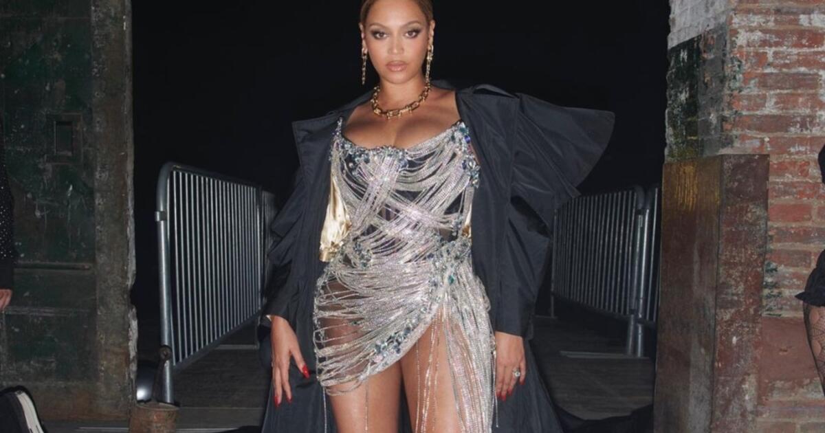 Συγγνώμη Από Τον Jay-Z Και Την Μπιγιονσέ: Η Απάντηση Του Κάνιε Γουέστ Συγγνώμη Από Τον Jay-Z Και Την Μπιγιονσέ: Η Απάντηση Του Κάνιε Γουέστ
