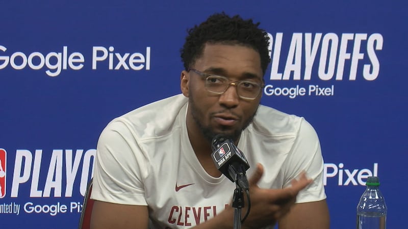 Talking Heads With Ashley Holder: Donovan Mitchell's Fan Question Talking Heads With Ashley Holder: Donovan Mitchell's Fan Question