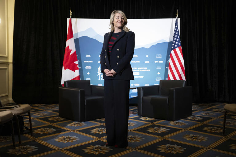 Tariffs Overshadow G7 Finance Ministers' Meeting: A Disappointing Outcome Tariffs Overshadow G7 Finance Ministers' Meeting: A Disappointing Outcome
