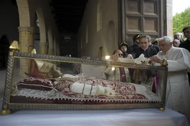 The Challenges Of Seating At A Papal Funeral The Challenges Of Seating At A Papal Funeral