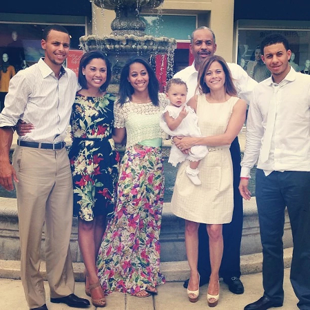 The Curry Family: Ayesha's Unique Approach To Family Prioritization The Curry Family: Ayesha's Unique Approach To Family Prioritization
