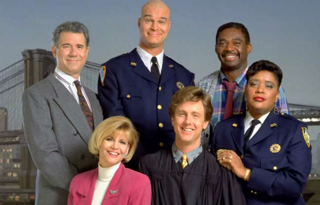 The Goldbergs: A Comparison To Other Classic Sitcoms The Goldbergs: A Comparison To Other Classic Sitcoms