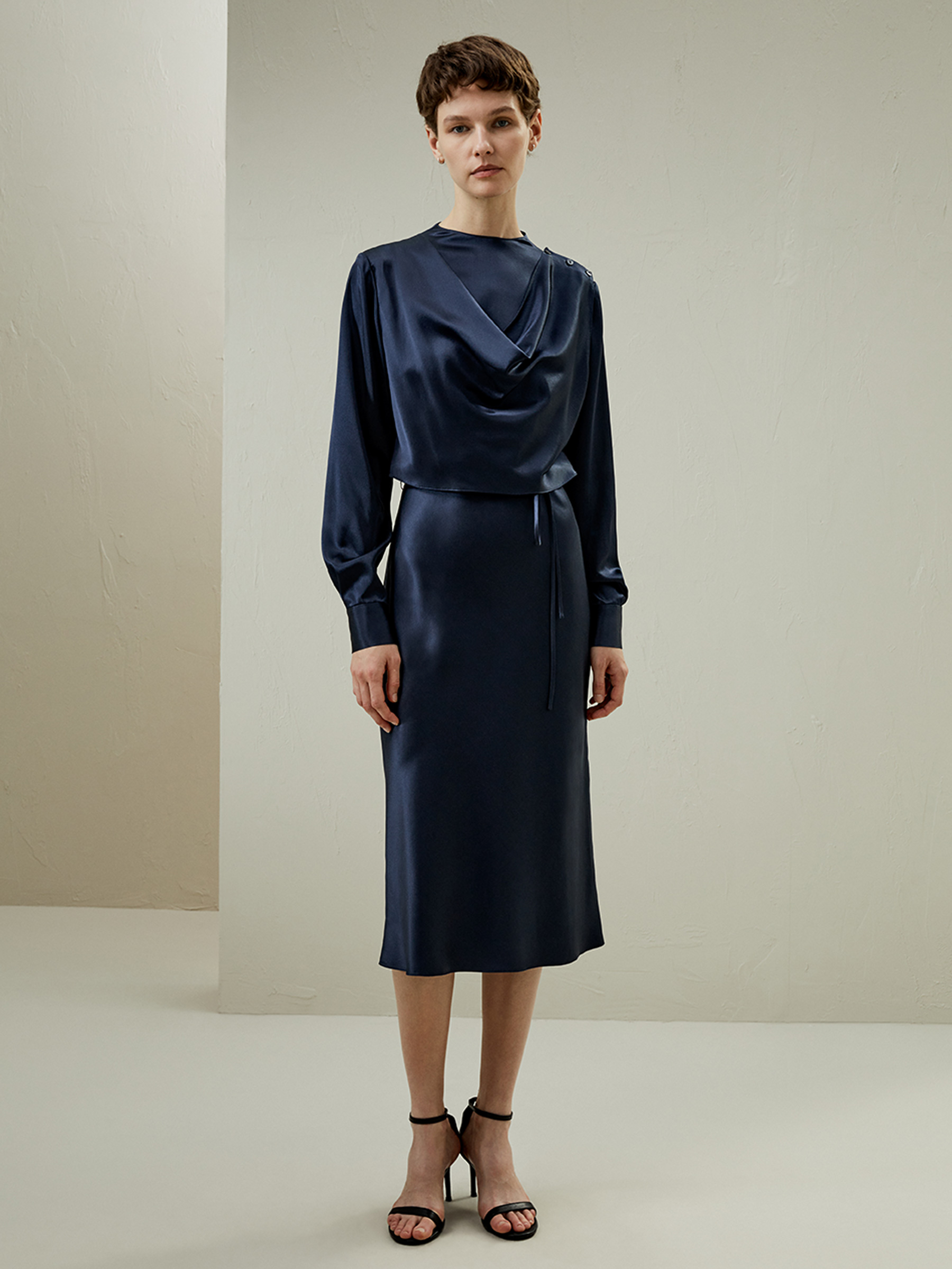 The Must-Have Spring Collection: Elizabeth Stewart For Lilysilk The Must-Have Spring Collection: Elizabeth Stewart For Lilysilk
