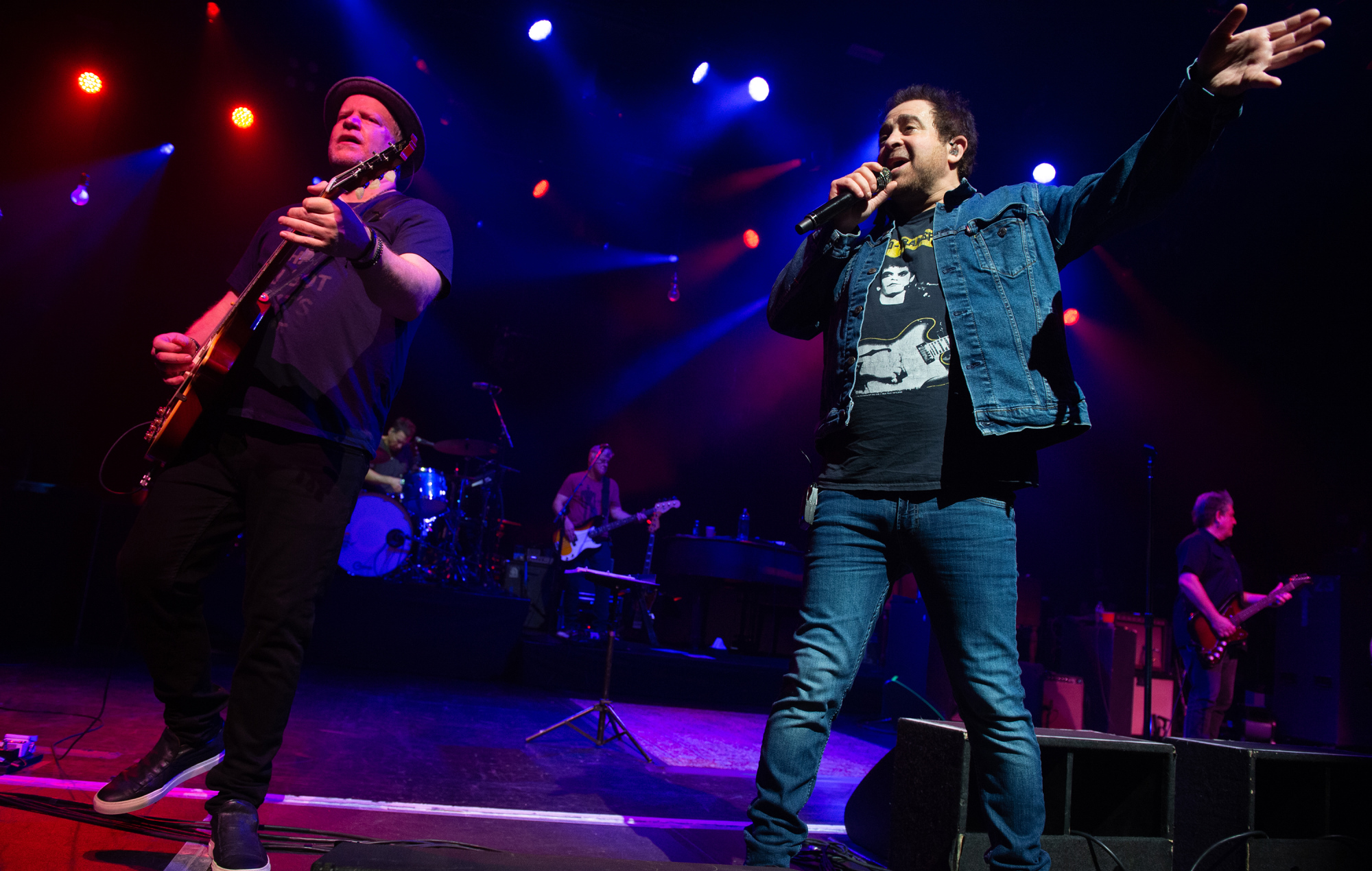 The Night Counting Crows Changed: Their SNL Performance And Rise To Fame The Night Counting Crows Changed: Their SNL Performance And Rise To Fame