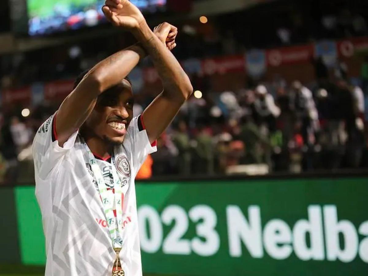 The Saleng Salary Debate: Higher Pay At Moroka Swallows Or Orlando Pirates? The Saleng Salary Debate: Higher Pay At Moroka Swallows Or Orlando Pirates?