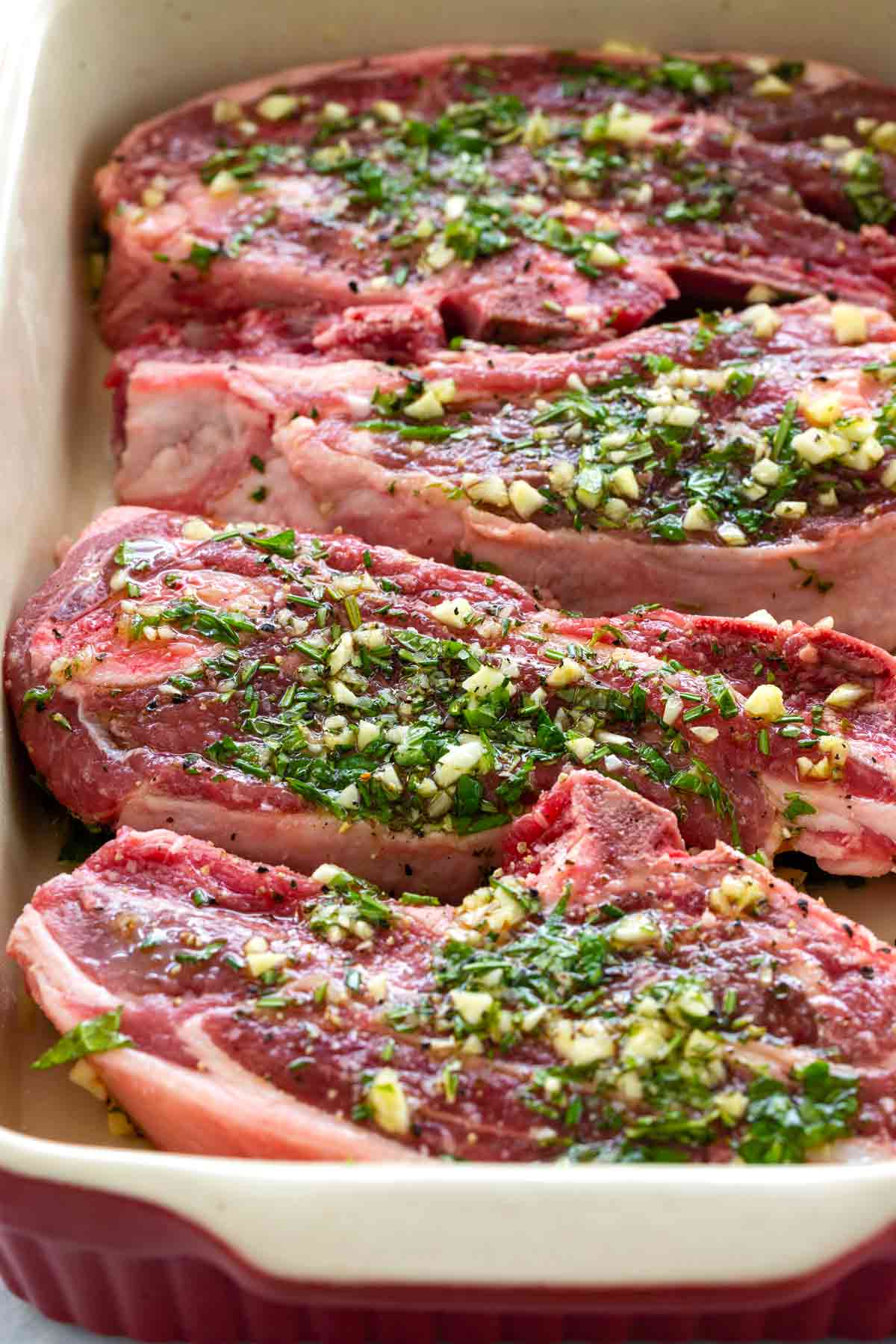 The Versatile Uses Of Rosemary & Thyme In Cooking The Versatile Uses Of Rosemary & Thyme In Cooking