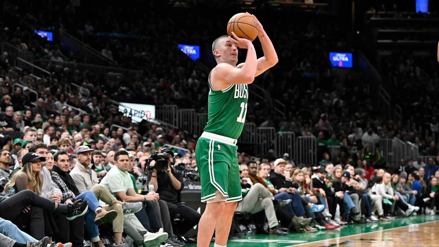 This Week's VA Hero: Payton Pritchard Celebrates Sixth Man Award This Week's VA Hero: Payton Pritchard Celebrates Sixth Man Award