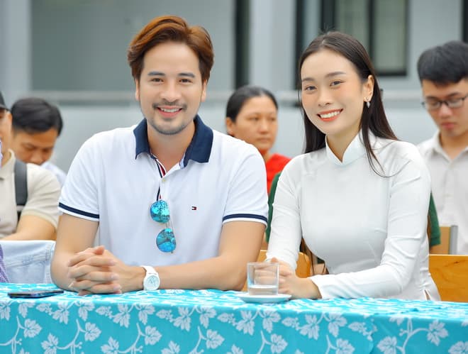 Tiến Linh - Đại Sứ Tình Nguyện Bình Dương: Cầu Thủ Trái Tim Nhân Ái