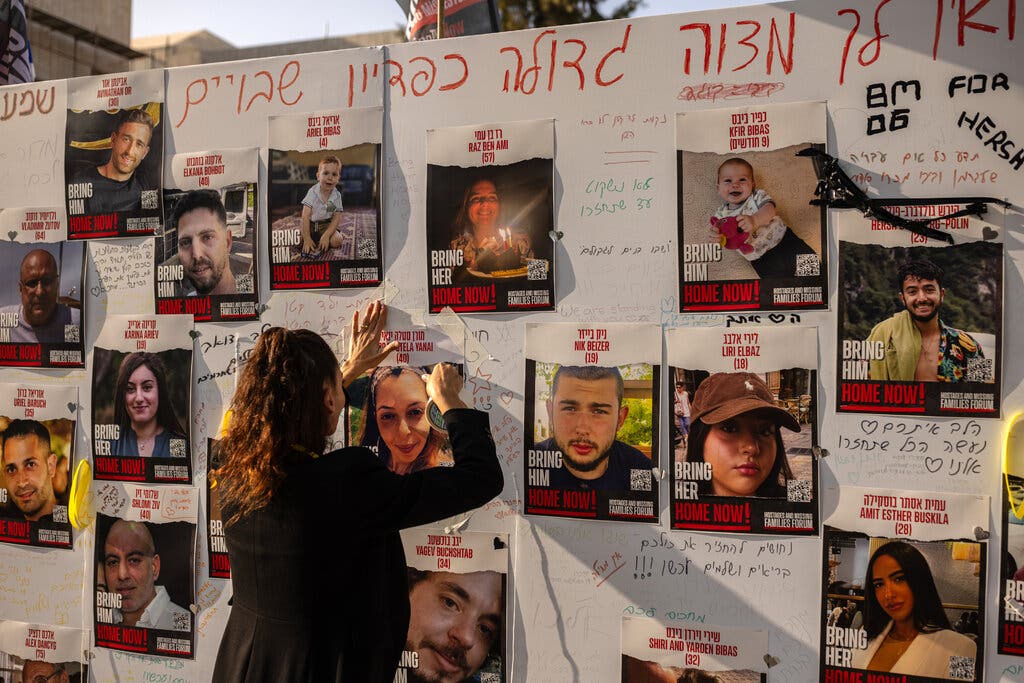 Time Gala: Argamani's Powerful Call For The Return Of Israeli Hostages