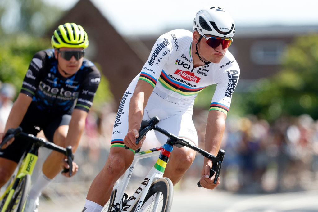Tirreno-Adriatico 2024: Mathieu Van Der Poel's Custom Bike Spec
