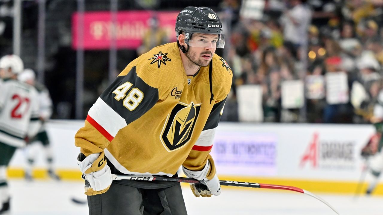 Tomas Hertl's Two Hat Tricks Power Golden Knights Win Against Red Wings Tomas Hertl's Two Hat Tricks Power Golden Knights Win Against Red Wings