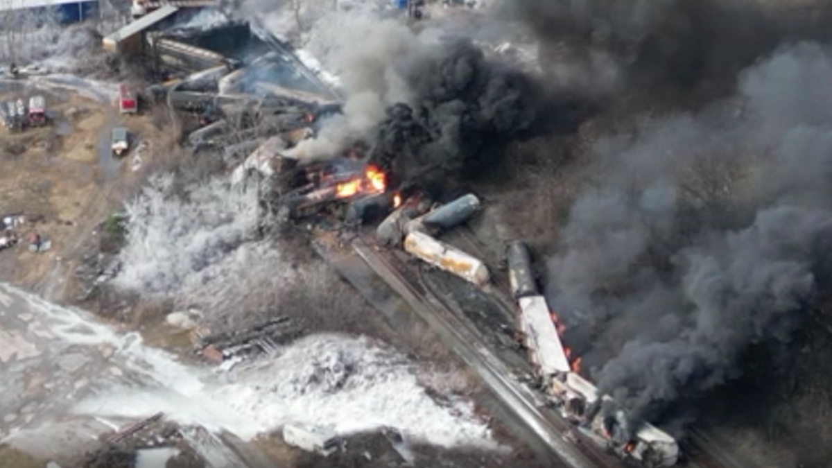 Toxic Chemical Residue From Ohio Train Derailment: Persistence In Buildings Toxic Chemical Residue From Ohio Train Derailment: Persistence In Buildings