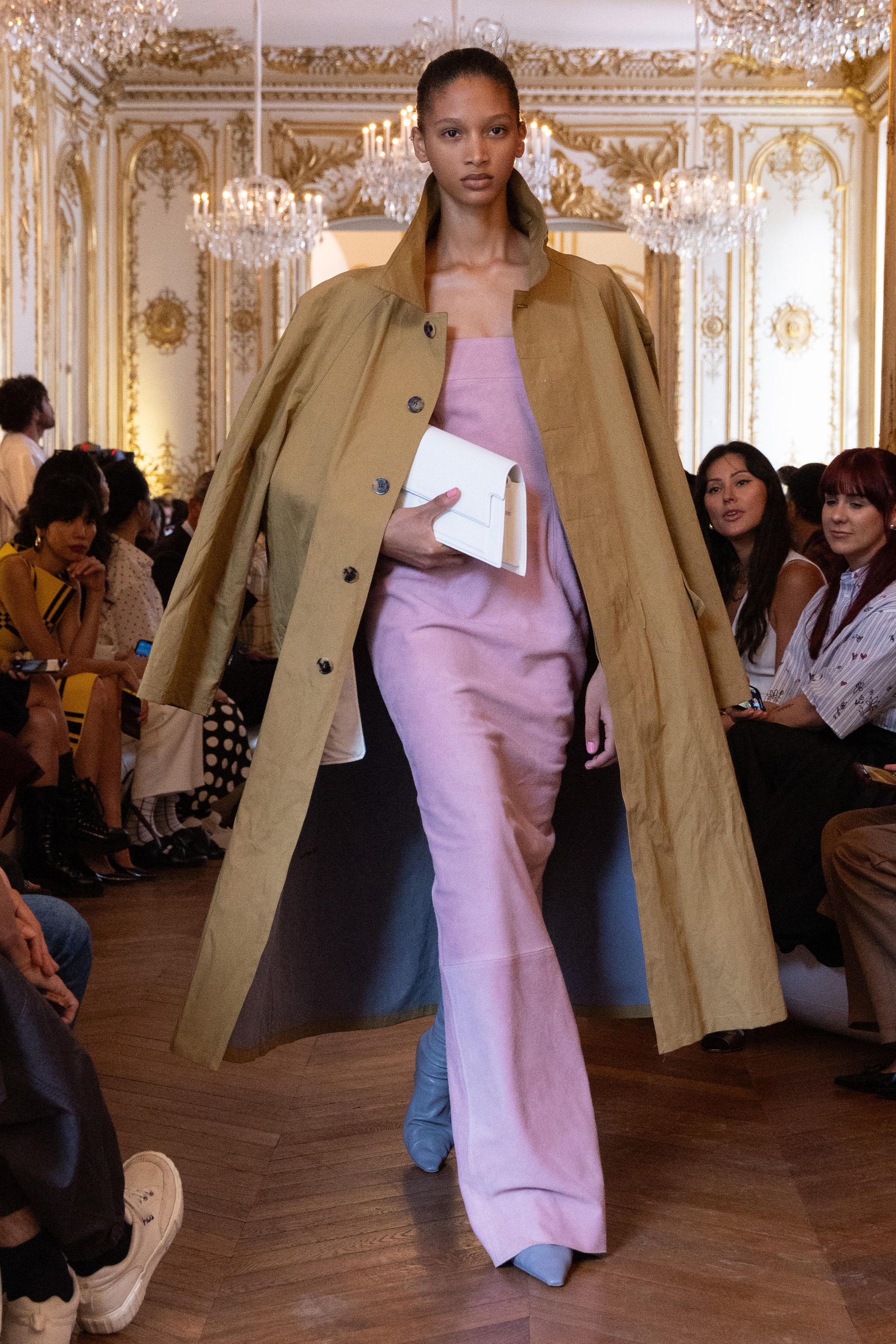 Tracee Ellis Ross Dazzles In Electric Yellow At Marni Fall 2025 Show Tracee Ellis Ross Dazzles In Electric Yellow At Marni Fall 2025 Show