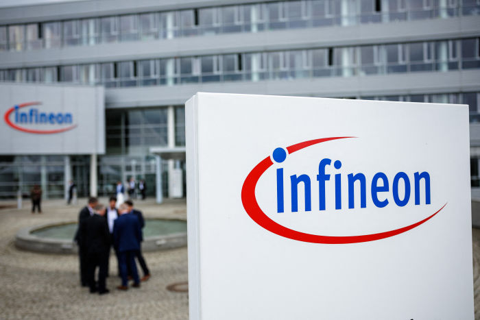 Trump Tariffs Weigh On Infineon (IFX): Sales Guidance Below Projections Trump Tariffs Weigh On Infineon (IFX): Sales Guidance Below Projections