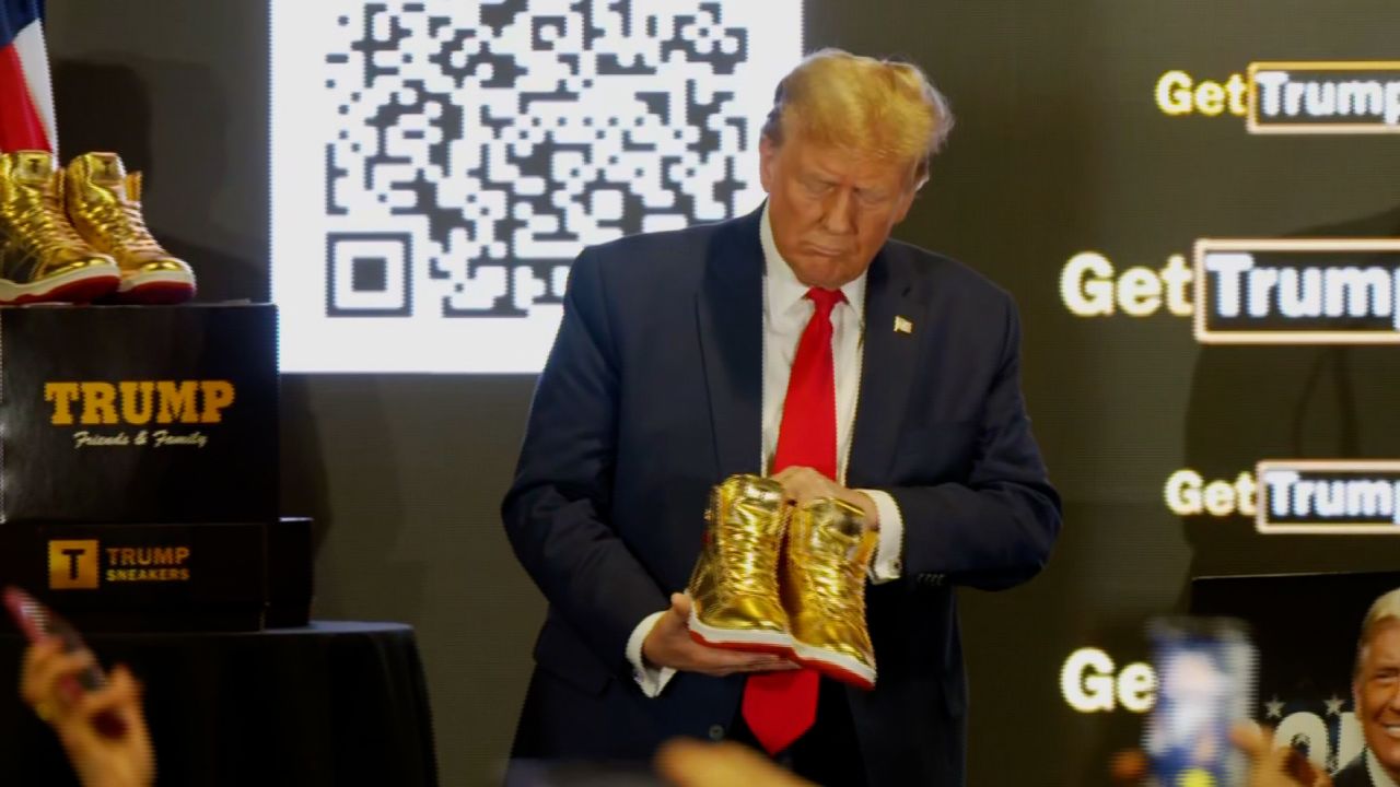 Trump's Strange Behavior: Jeffrey Goldberg Details A Disturbing Interview Trump's Strange Behavior: Jeffrey Goldberg Details A Disturbing Interview