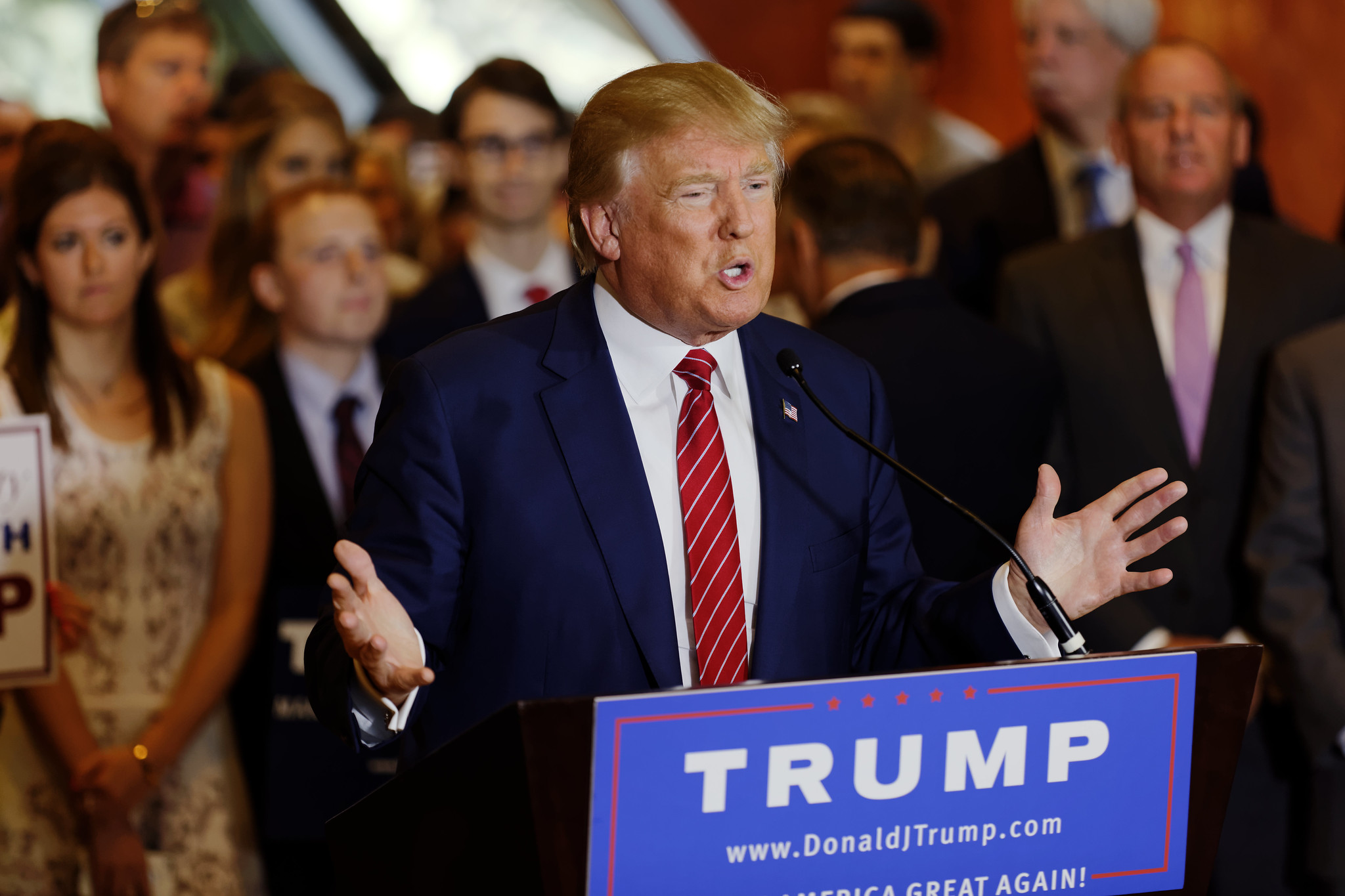 Trump's Threats Prompt Call For Increased Ambition From Canadian Auto Industry Trump's Threats Prompt Call For Increased Ambition From Canadian Auto Industry