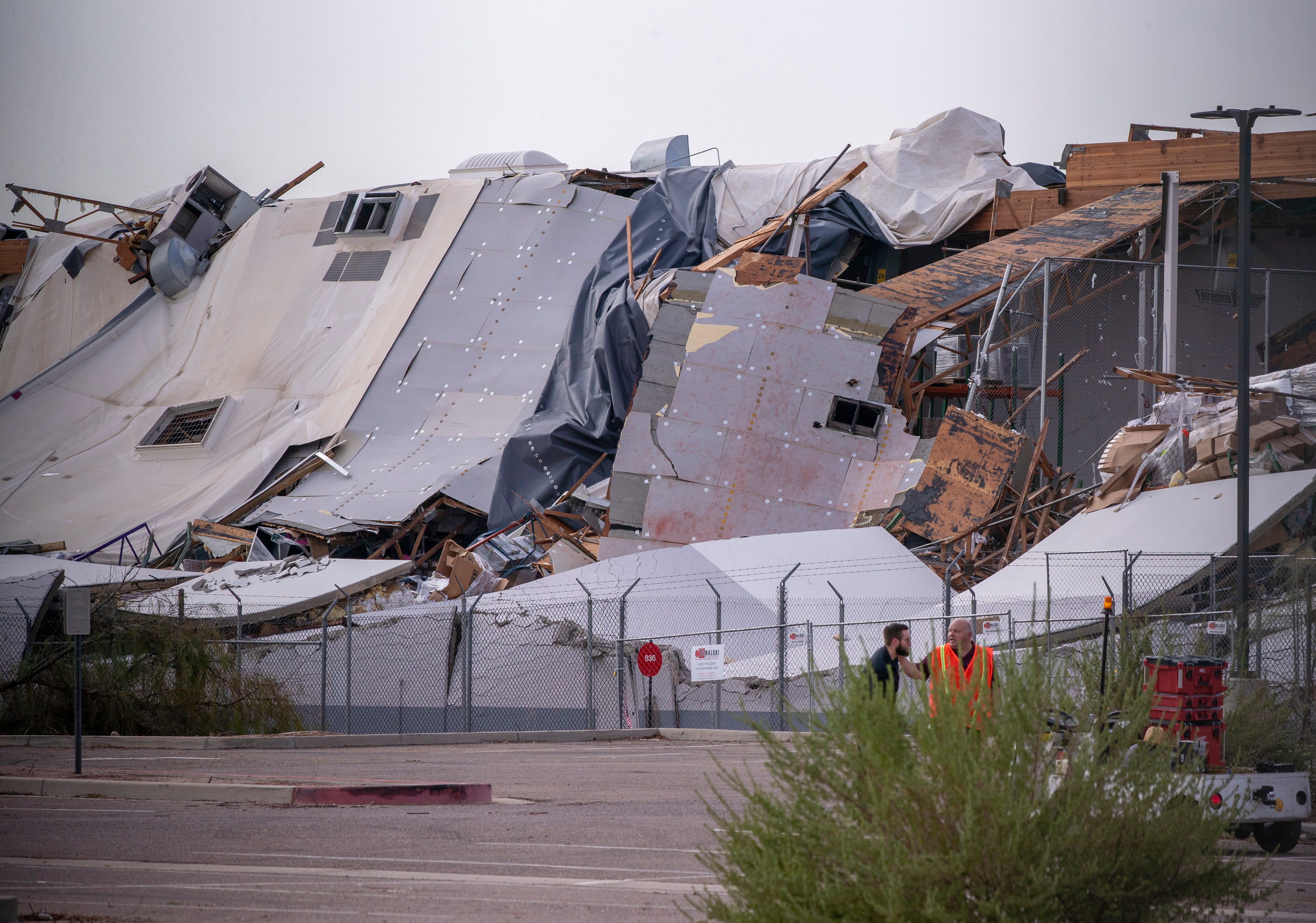 Tucson Firefighters Face Perilous Roof Collapse Tucson Firefighters Face Perilous Roof Collapse