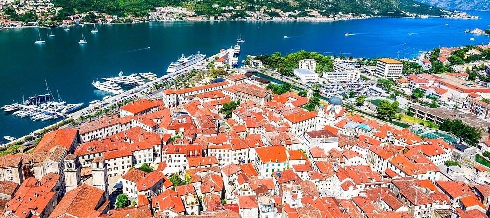 Türkiye'nın Avrupa Birliği Ile Güçlü Bir İş Birliği Hedefi Türkiye'nın Avrupa Birliği Ile Güçlü Bir İş Birliği Hedefi