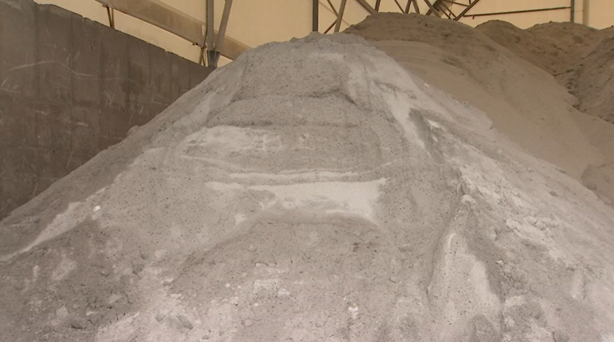 Tulsa Prepares For Sleet And Snow: City Crews Pre-Treat Roads Tulsa Prepares For Sleet And Snow: City Crews Pre-Treat Roads