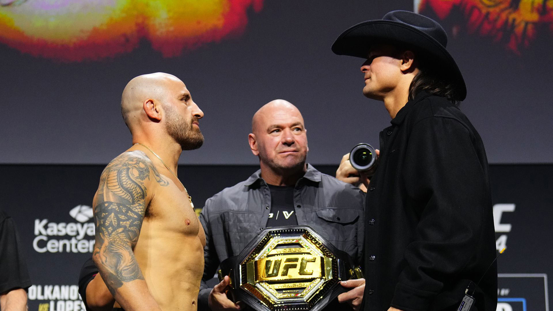 UFC 314 Main Event: A Deep Dive Into Volkanovski Vs. Lopes Opening Odds UFC 314 Main Event: A Deep Dive Into Volkanovski Vs. Lopes Opening Odds