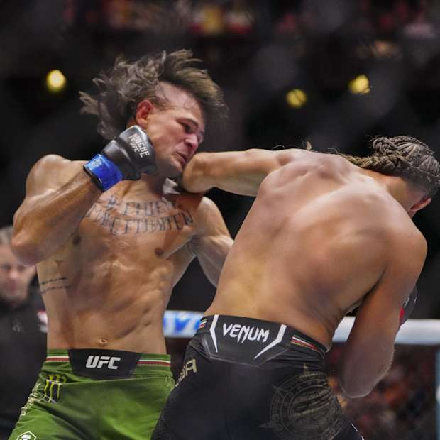UFC 314 Takes A Hit: Knockout Artists' Bout Cancelled UFC 314 Takes A Hit: Knockout Artists' Bout Cancelled