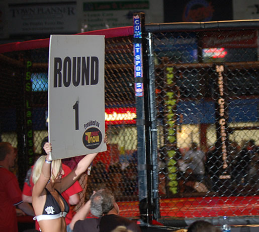 UFC Des Moines: MMA Betting Predictions & Best Odds Today UFC Des Moines: MMA Betting Predictions & Best Odds Today