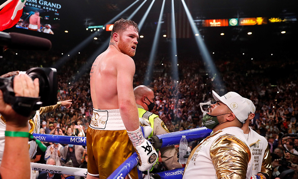 ¿UFC O Canelo? La Lucha Por El Dominio En México ¿UFC O Canelo? La Lucha Por El Dominio En México