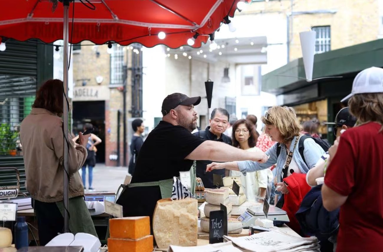 UK Inflation Slows: Impact On BOE Rate Cuts And The Pound Sterling UK Inflation Slows: Impact On BOE Rate Cuts And The Pound Sterling