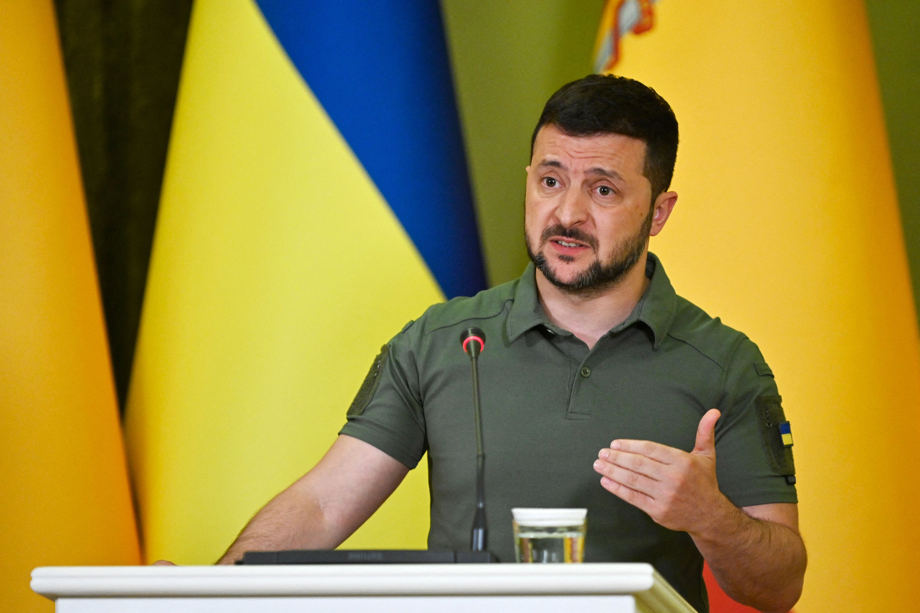 Ukraine Peace Talks: Zelensky Seeks Trump's Involvement Ukraine Peace Talks: Zelensky Seeks Trump's Involvement