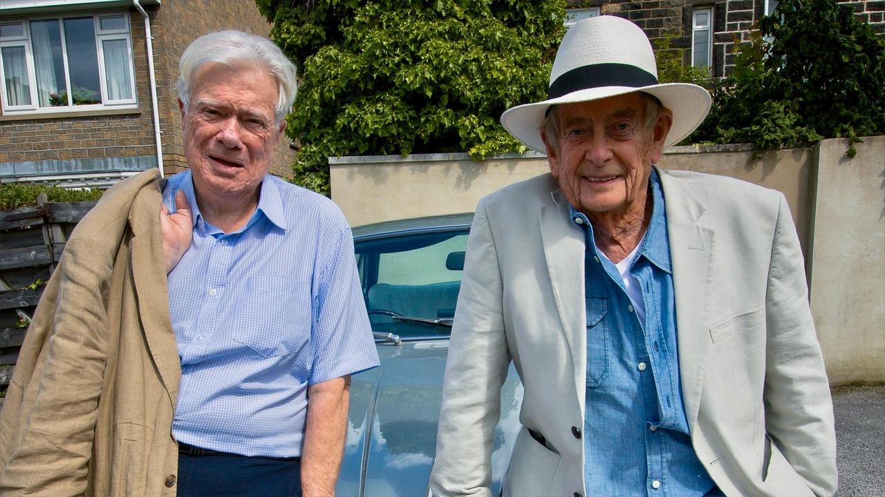 Understanding The Celebrity Antiques Road Trip Format: A Viewer's Guide Understanding The Celebrity Antiques Road Trip Format: A Viewer's Guide