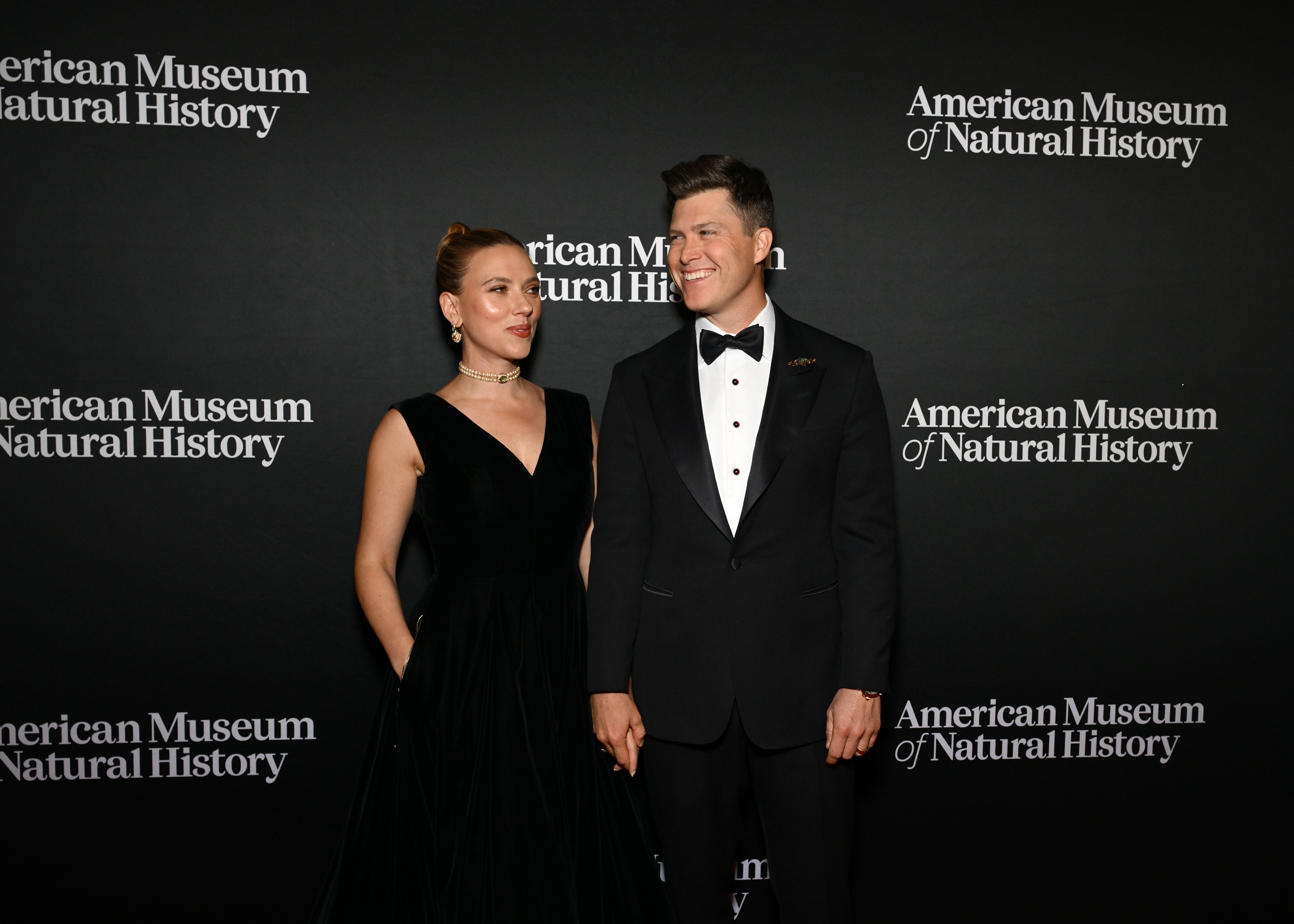 Understanding The Pay Gap: Colin Jost And Scarlett Johansson's Earnings Understanding The Pay Gap: Colin Jost And Scarlett Johansson's Earnings