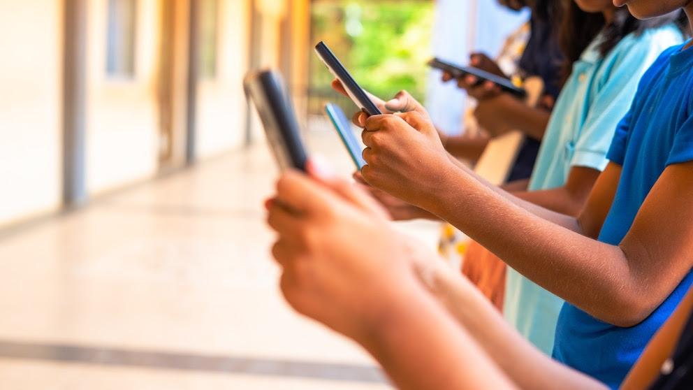 Understanding The Proposed Texas Social Media Restrictions For Minors Understanding The Proposed Texas Social Media Restrictions For Minors