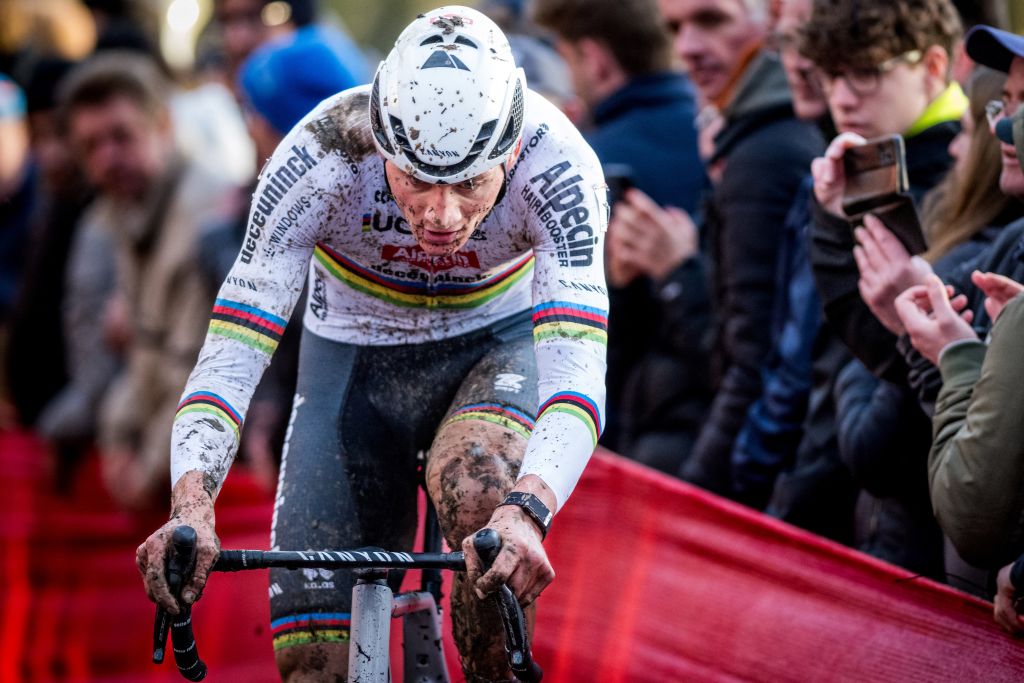 Van Der Poel Spitting Incident: Spectator Receives £300 Fine, Avoids Further Sanctions Van Der Poel Spitting Incident: Spectator Receives £300 Fine, Avoids Further Sanctions