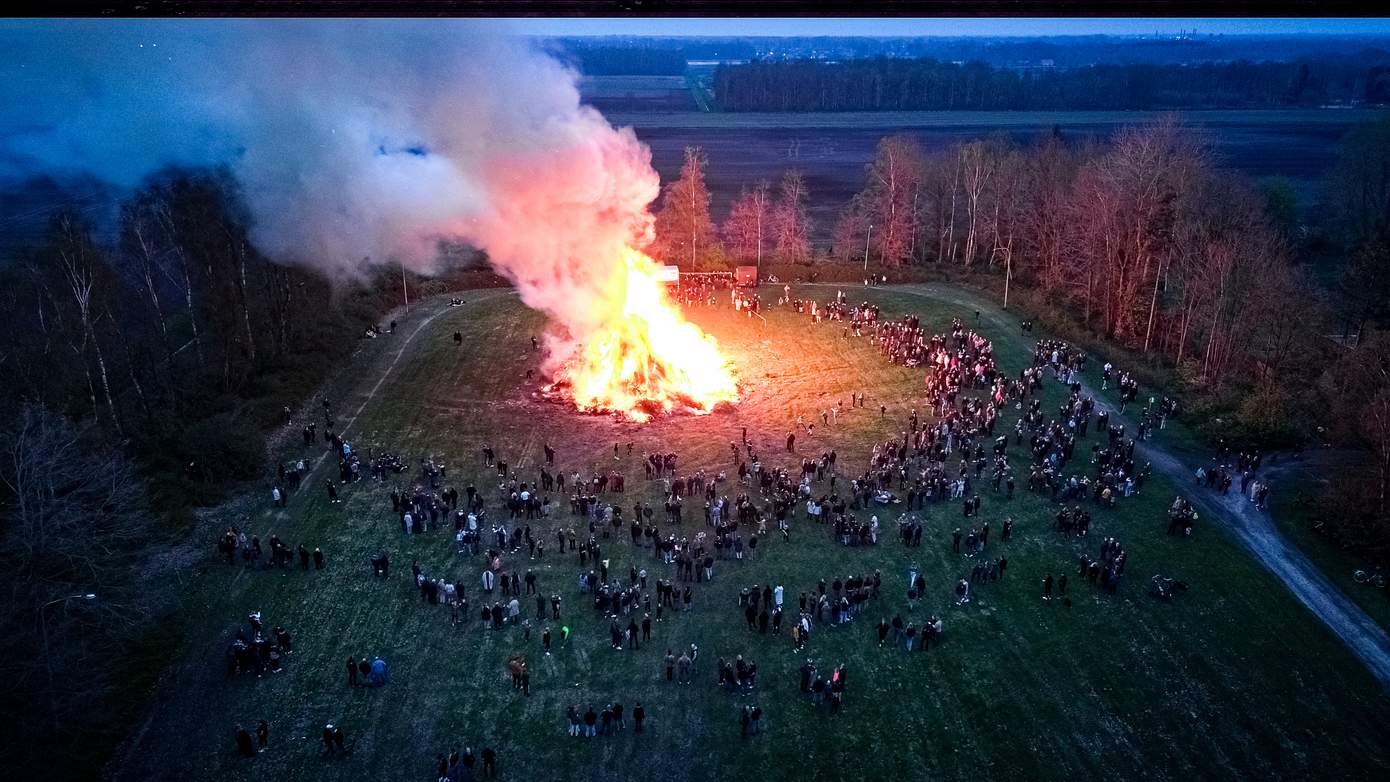 Veel Paasvuren In Drenthe Afgelast Vanwege Droogte