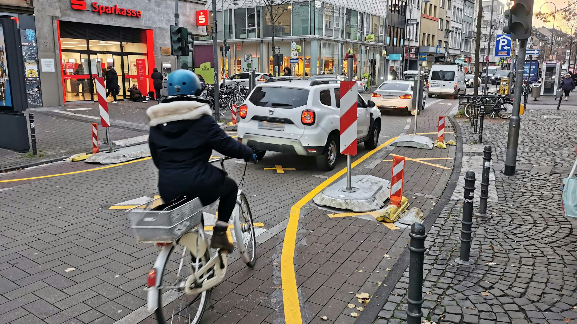 Venloer Straße: Karl Hermann Wird Zur Karl Weinbar Venloer Straße: Karl Hermann Wird Zur Karl Weinbar