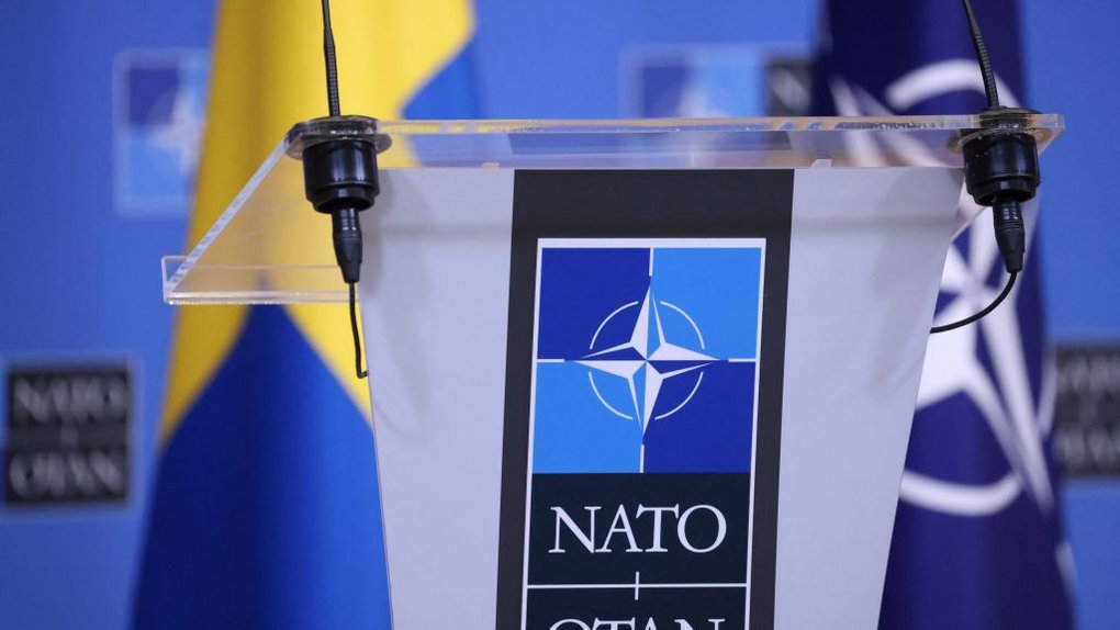 Вступ України До НАТО: Головна Небезпека За Словами Єврокомісара Вступ України До НАТО: Головна Небезпека За Словами Єврокомісара
