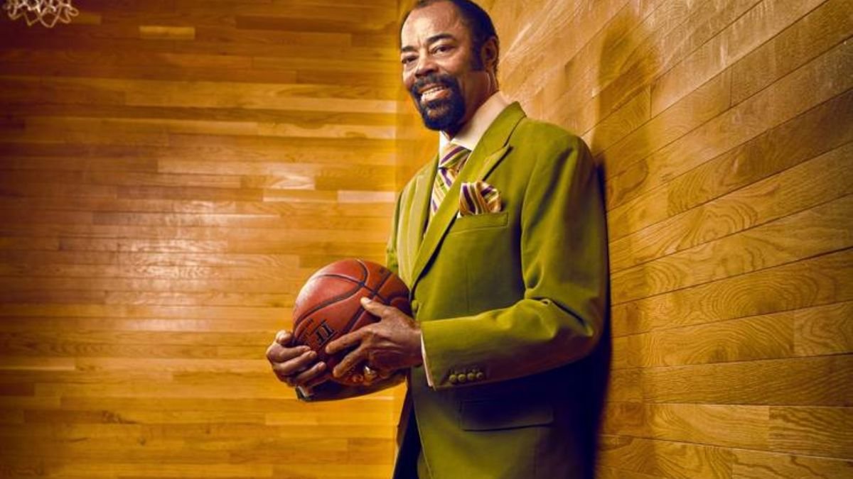 Walt Frazier's Ring Flash: A Celtics Fan's Reaction On Today Walt Frazier's Ring Flash: A Celtics Fan's Reaction On Today
