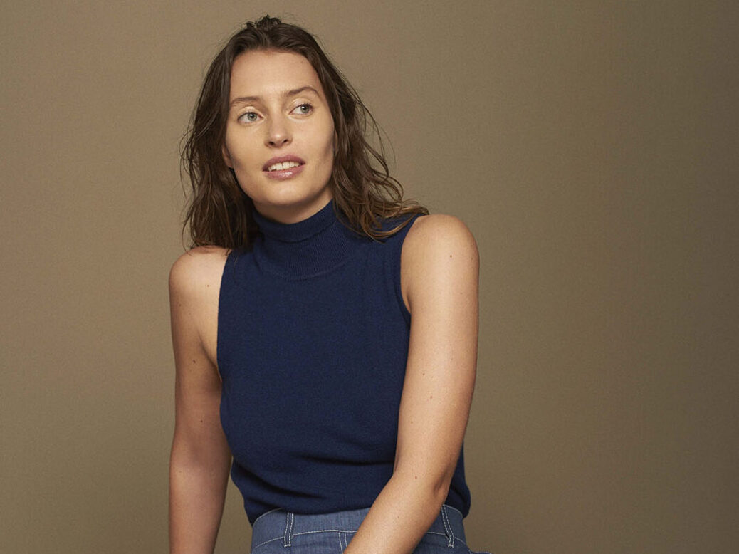 Wellness Entrepreneur Ella Mills Shares Her Struggles With Unplugging Wellness Entrepreneur Ella Mills Shares Her Struggles With Unplugging