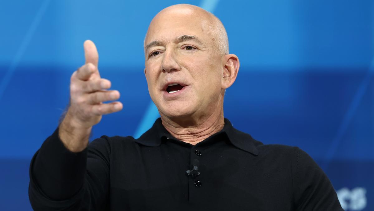 Who Should Be The Next James Bond? Jeff Bezos Asks, Fans Respond Who Should Be The Next James Bond? Jeff Bezos Asks, Fans Respond