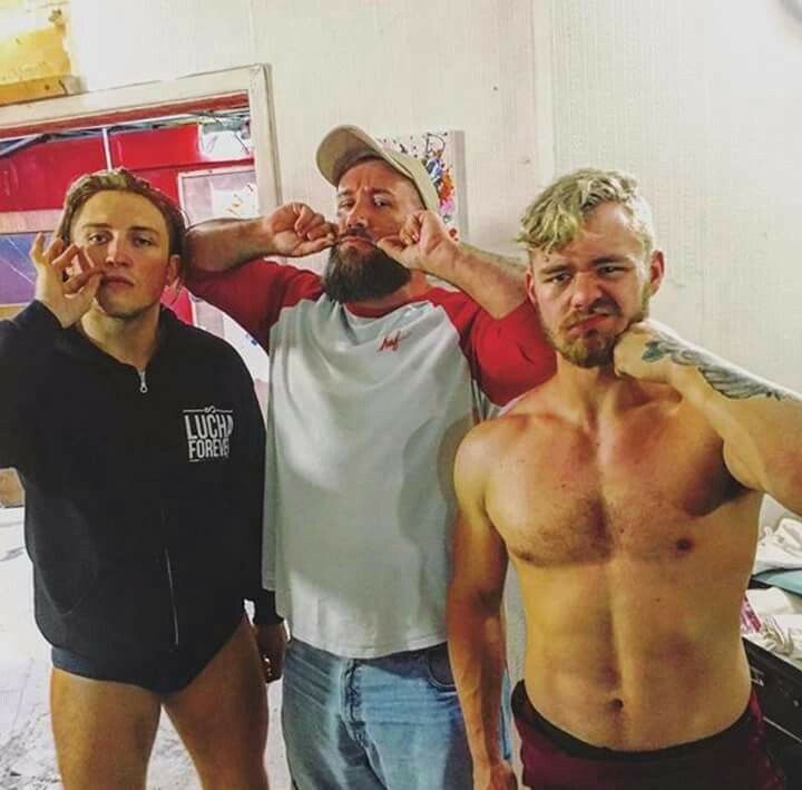 WWE Raw: Tyler Bate Returns, Reuniting With Pete Dunne WWE Raw: Tyler Bate Returns, Reuniting With Pete Dunne